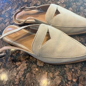 Sperry Women's Cream Suede Mules